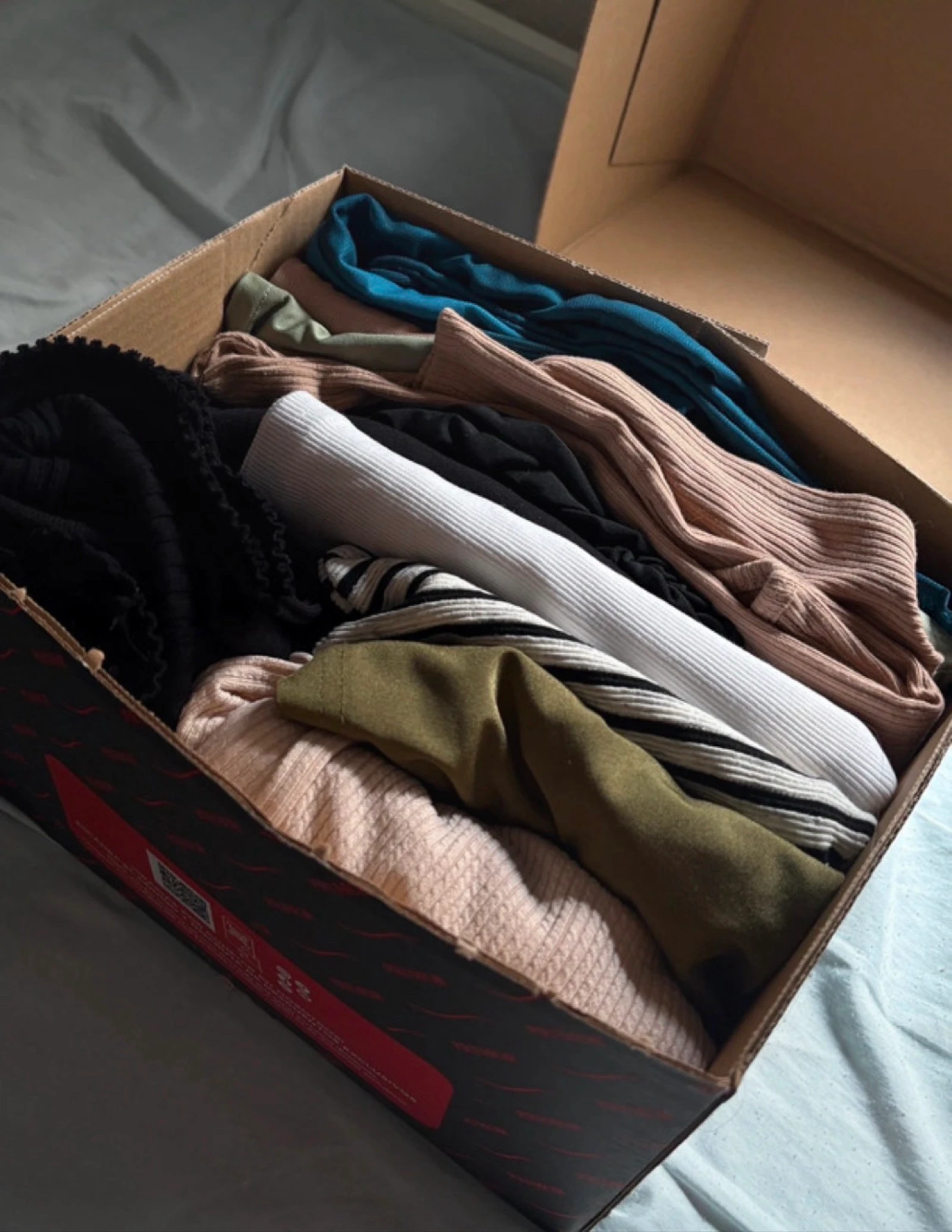 lote de vestidos e saias – photo 2